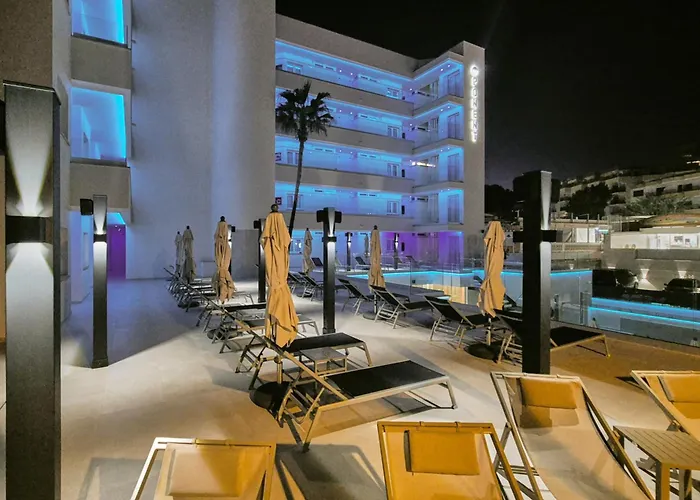 Apartamentos Ponent